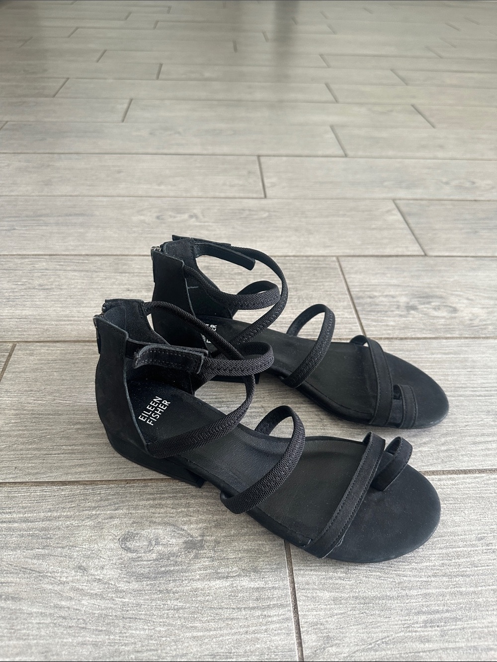 Eileen Fisher Emily Zip Sandals Black Minimalist Strappy Leather New! - Picture 7 of 10